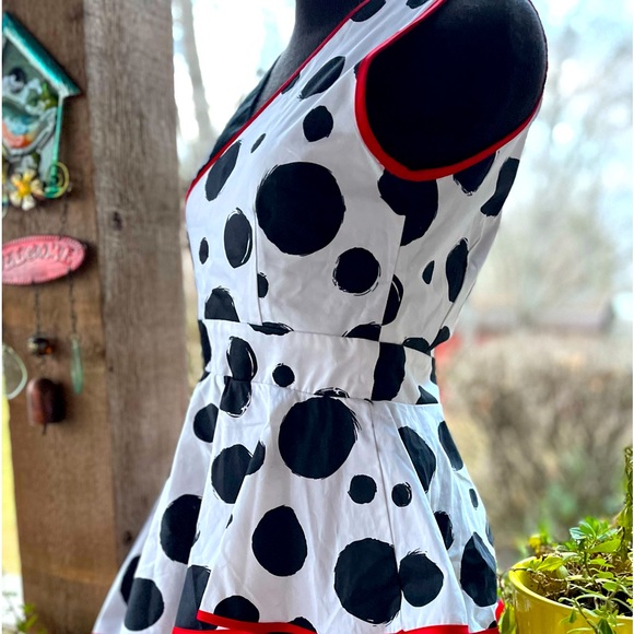 Disney Cruella De Vil The Dress Shop Black White Red Polka Dot Peplum Dress NWT - Picture 6 of 8